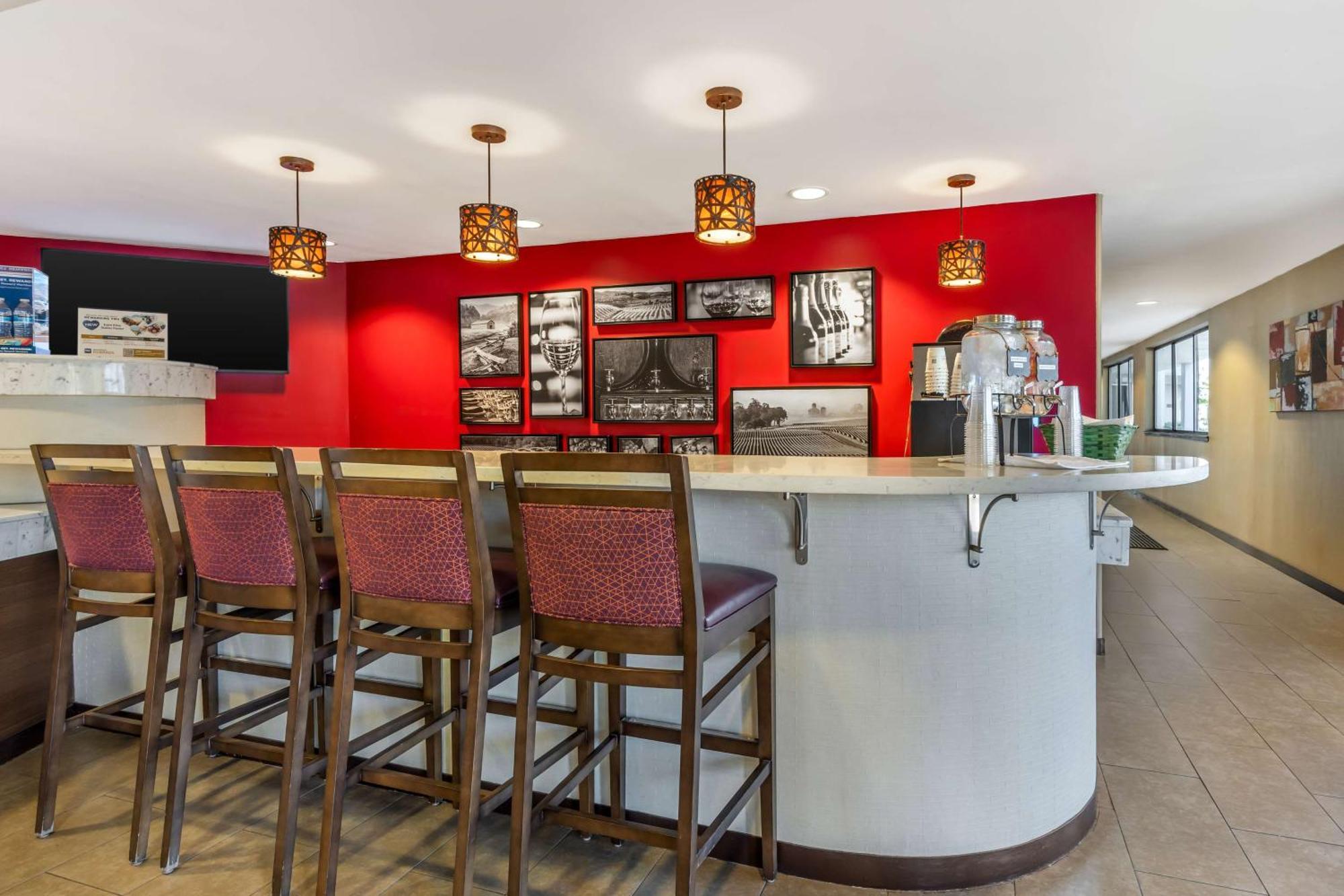 Best Western Plus Wine Country Inn & Suites Santa Rosa Exterior foto